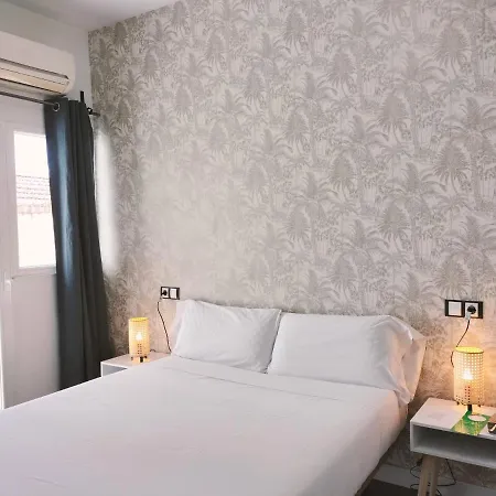 Salamanca Suites 2*