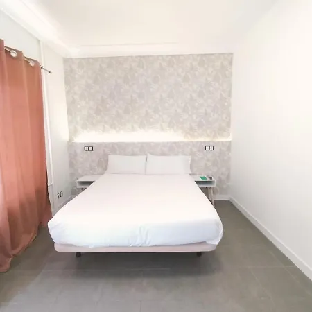 Salamanca Suites Pensión 2*