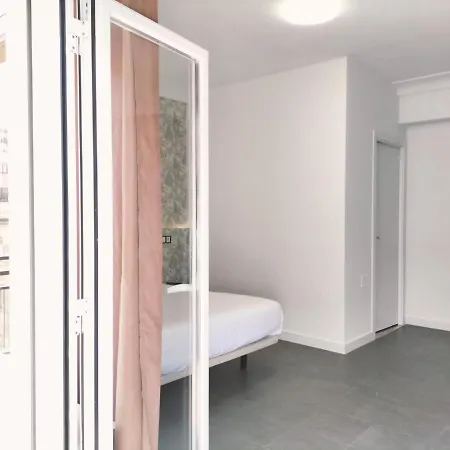 Salamanca Suites 2*