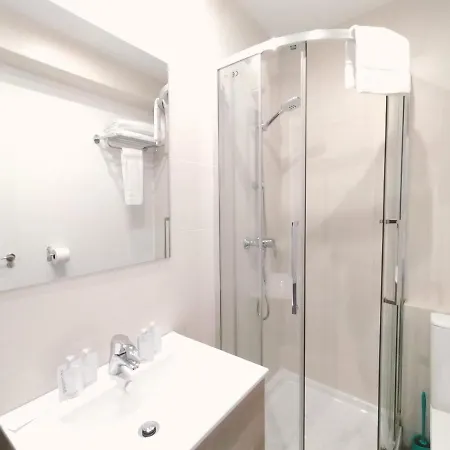 Pensión Salamanca Suites