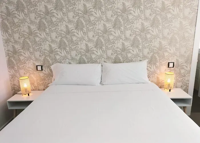 Gonzala By Gaiarooms Pensión 2*